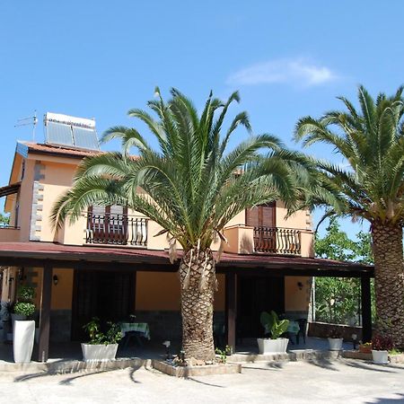 Sunrise Bed & Breakfast Lascari Exterior foto