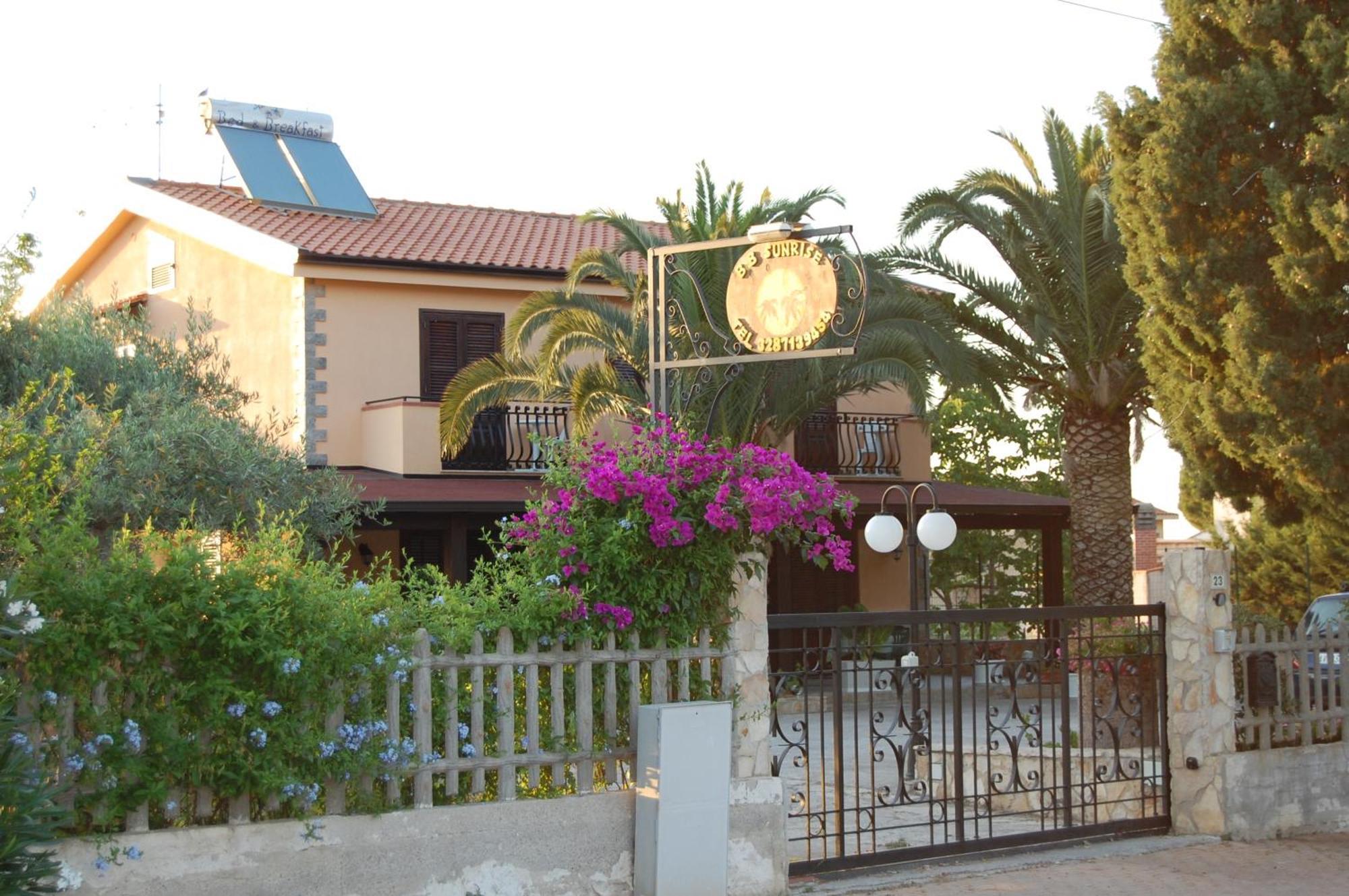 Sunrise Bed & Breakfast Lascari Exterior foto