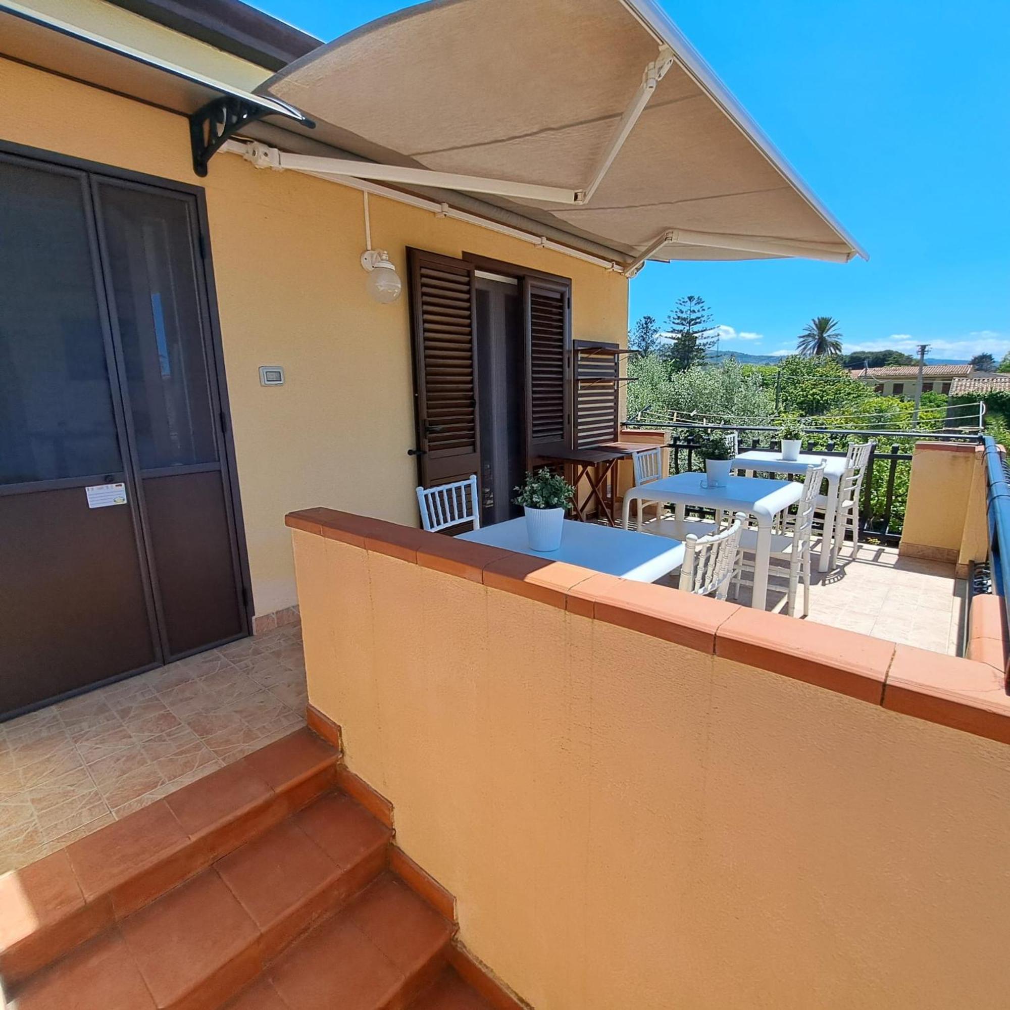 Sunrise Bed & Breakfast Lascari Exterior foto